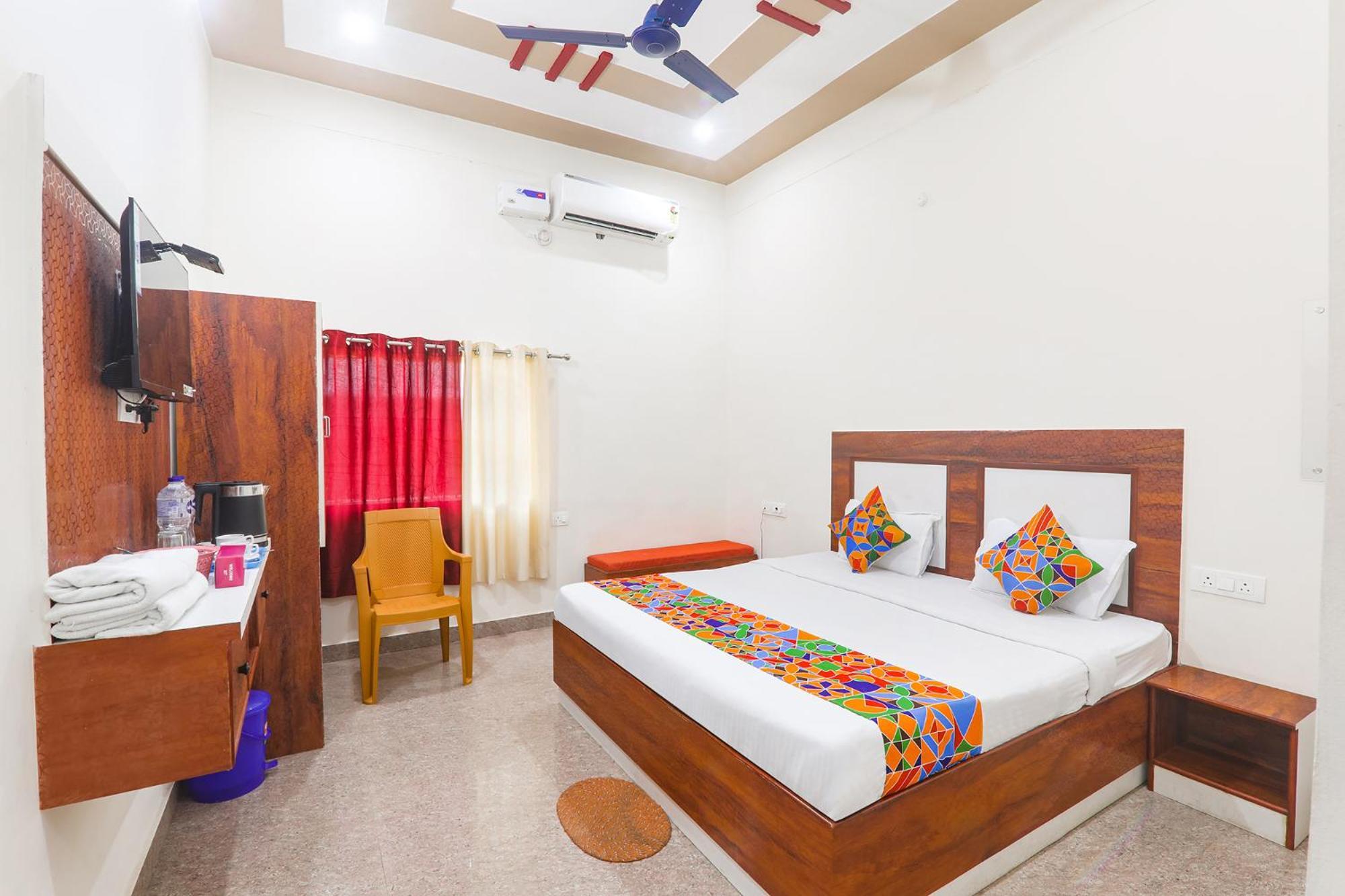 Fabhotel Shree Venkatesh Nileyam Ayodhya Eksteriør bilde