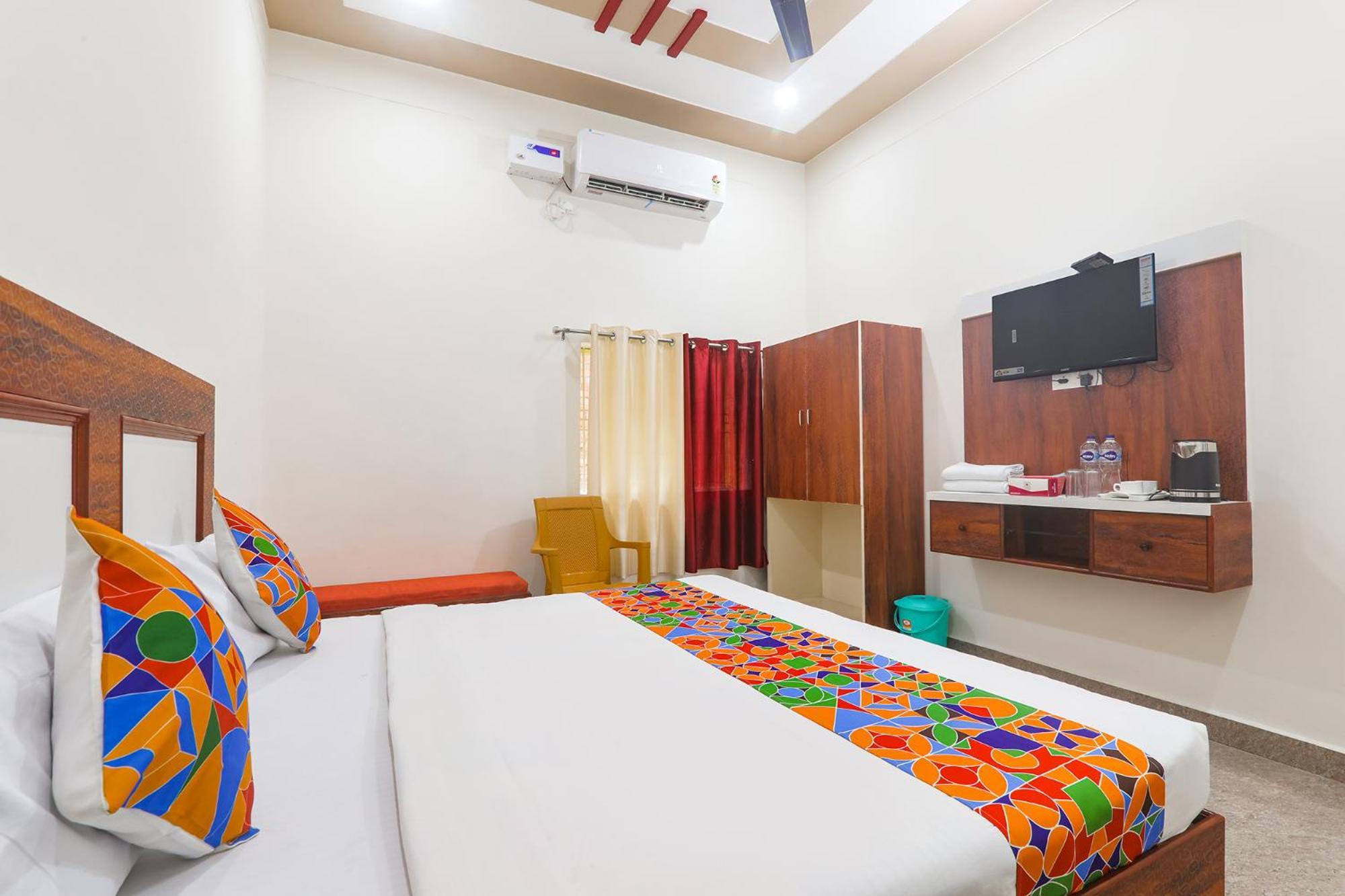 Fabhotel Shree Venkatesh Nileyam Ayodhya Eksteriør bilde